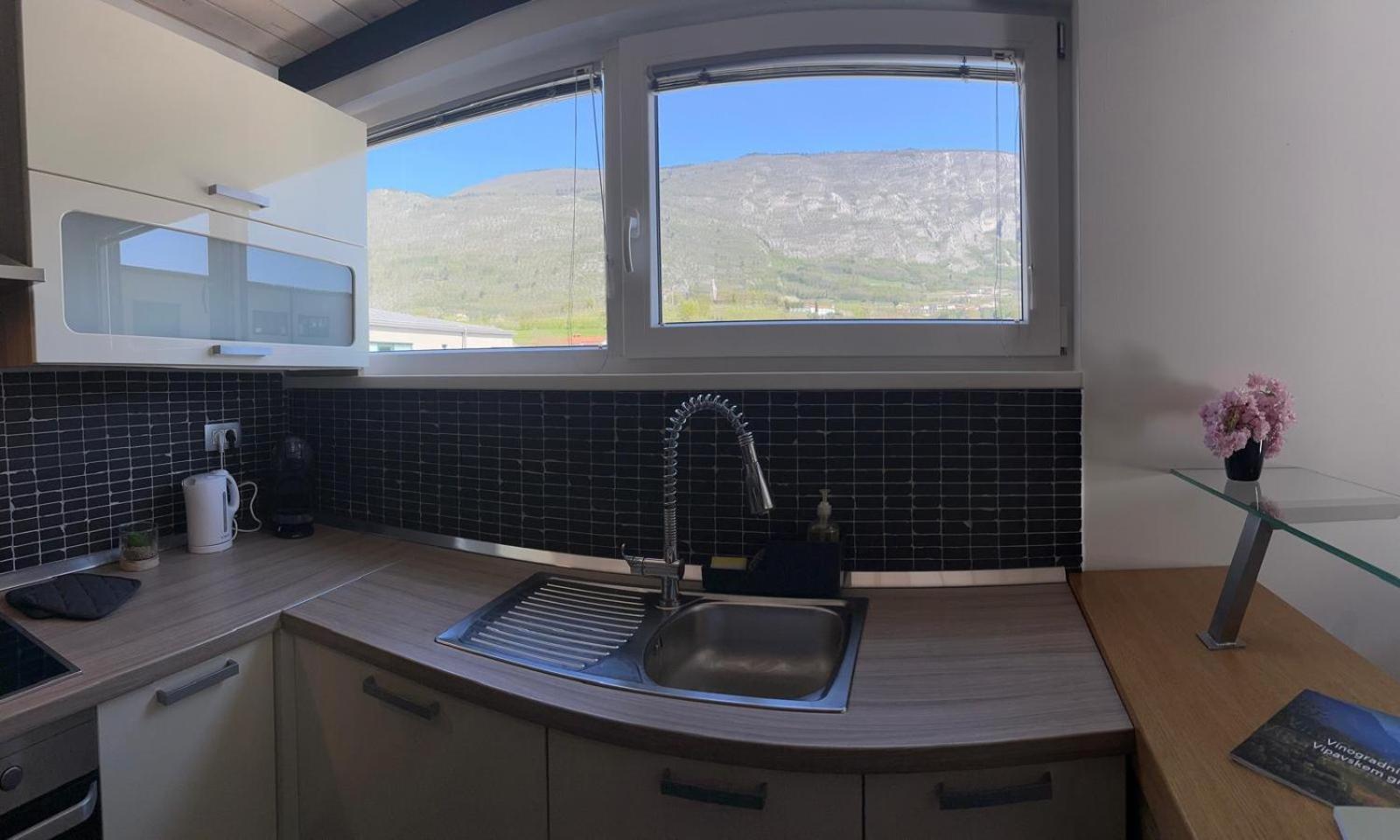 Apartment Stucin Vipava Εξωτερικό φωτογραφία