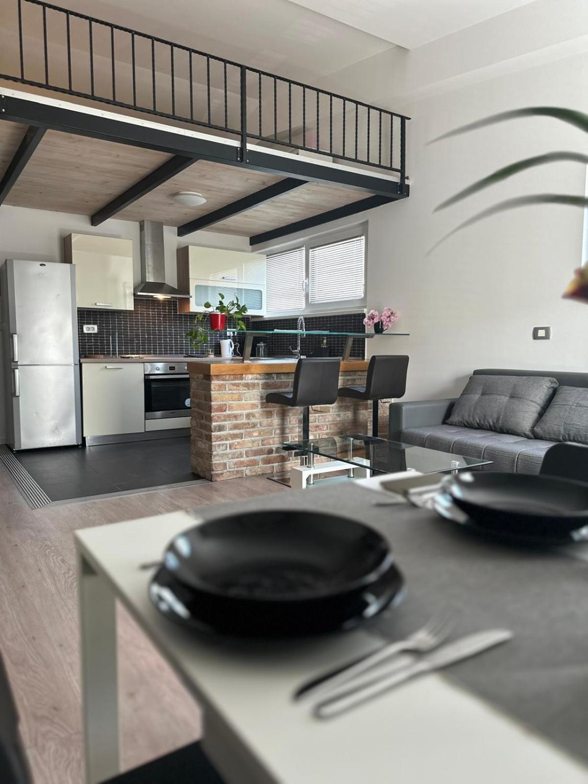 Apartment Stucin Vipava Εξωτερικό φωτογραφία