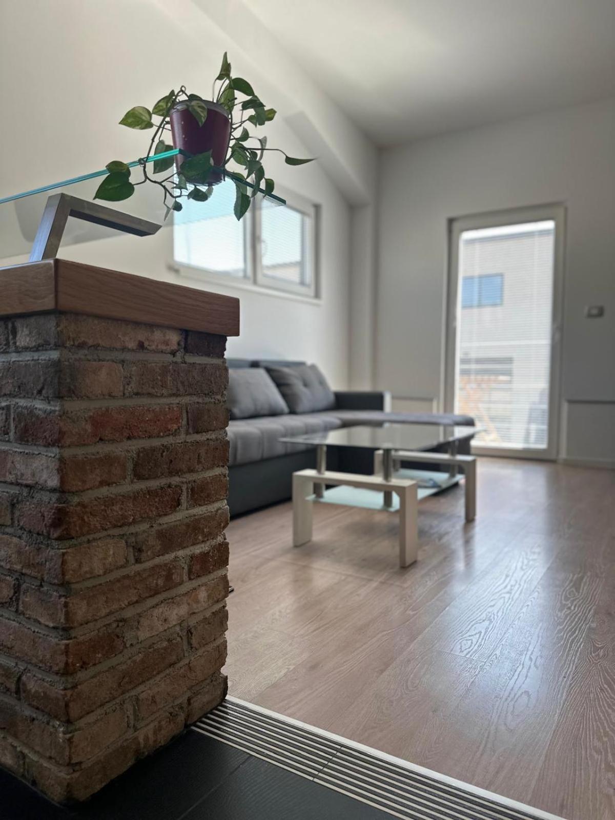 Apartment Stucin Vipava Εξωτερικό φωτογραφία