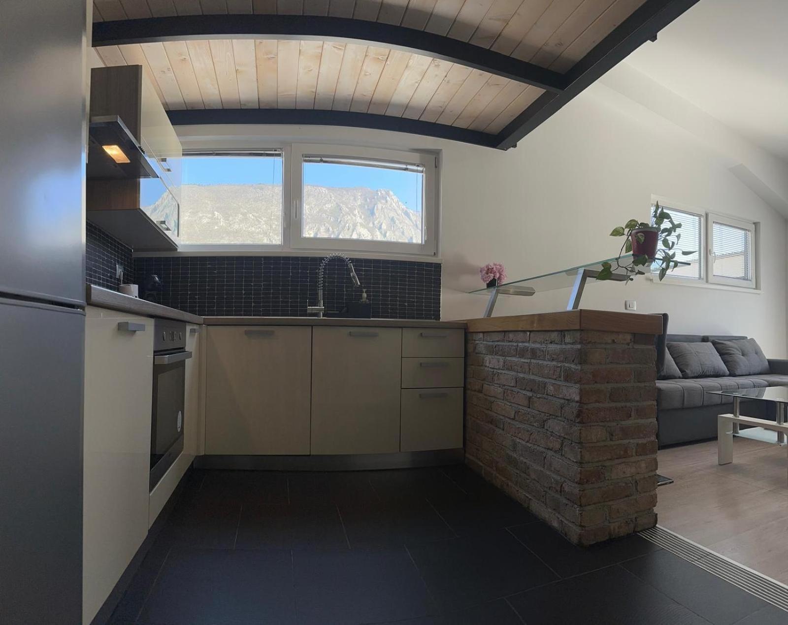 Apartment Stucin Vipava Εξωτερικό φωτογραφία